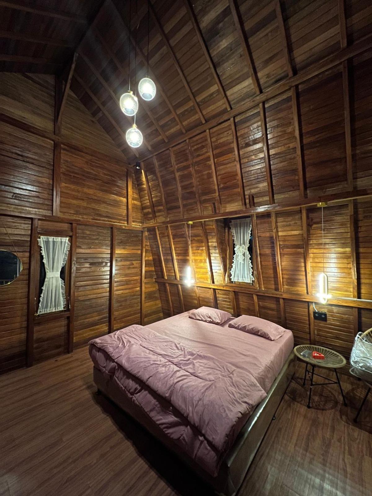 Noerbaya House Bukittinggi Villa ภายนอก รูปภาพ
